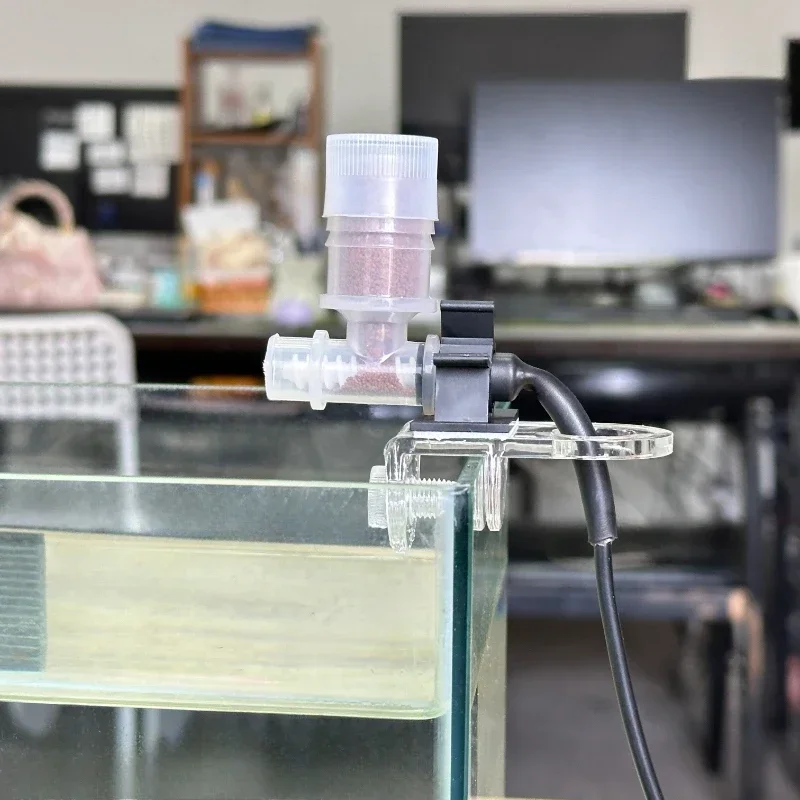 Najlepszy automatyczny podajni – Aquarium Fish Auto Feeder recenzja i cena